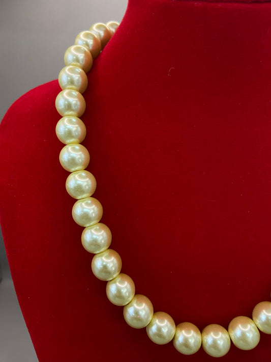 Chunky Pearl Necklace - Handmade